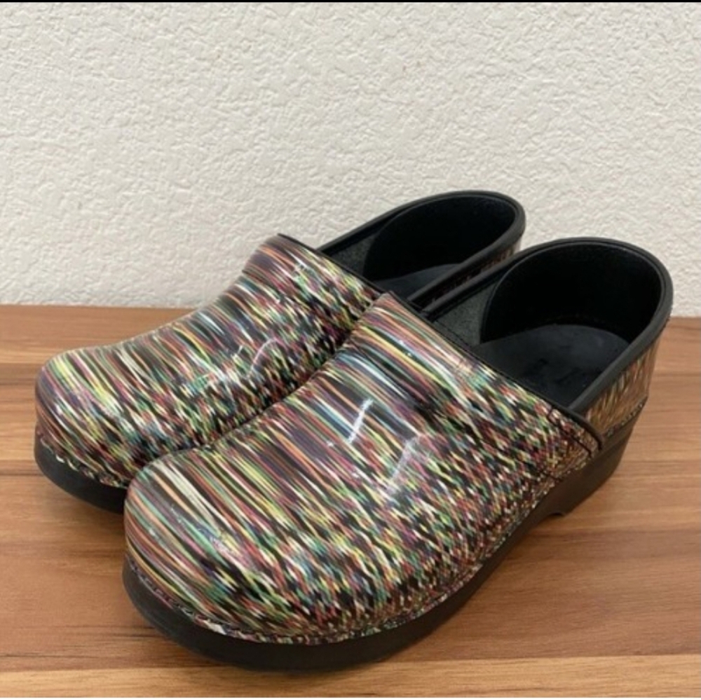 Dansko Womens Professional Pixel Patent Clog Sz 37 7 - Picture 3 of 11